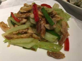 Lóng Tíng Jiǔ Jiā food