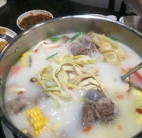 Hǎo Gǔ Qì Huǒ Guō Nán Qiáo Diàn food