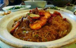 Cài Xiāng Yuán Lóng Hú Diàn food