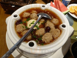 Chú Sǎo Dāng Jiā Shā Jǐng Diàn food