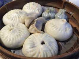 Lú Shì Gǔ Zhái Cān Tīng food