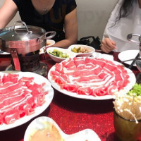 Dōng Fāng Huǒ Guō Hóng Qí Jiē Diàn food