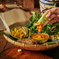 Angeum Vietnamese Cafe food