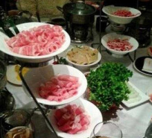 Dòu Lāo Fāng Hǎi Xiān Shì Jiè Diàn food