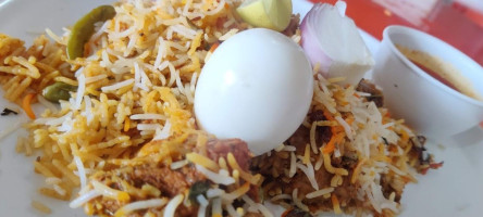Maitri Chicken Dum Biryani food