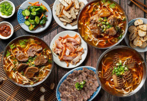 Zhōng Jiā Zhuāng Chuān Wèi Niú Ròu Miàn Shí Guǎn food