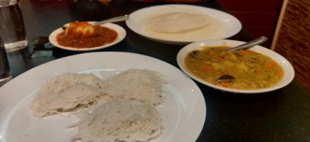 Grand Malabar ഹോട്ടൽ ഗ്രാൻഡ് മലബാർ food