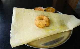 Shri Aryaas food