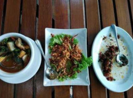 ข้าวเม่า ข้าวฟ่าง ป่าในจินตนาการ Khaomao Khaofang Chiangmai Hēi Sēn Lín Cān Tīng food