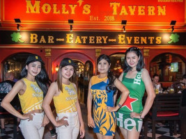 Molly’s Tavern Irish Bar Restaurant menu