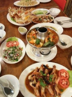 The Charm Cafe’ Hǎi Xiān Cān Tīng food