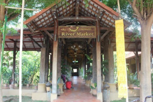 The River Market outside
