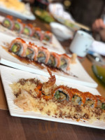 Tora Sushi food