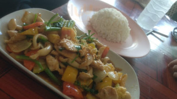 Lungmha Thai Food food