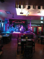 Shamrock Irish Pub inside