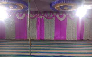 Ram Jumpadi Pan Parlor Modhera inside
