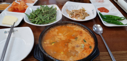 신가네전통국밥 food