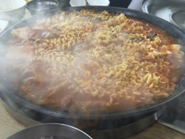 삼오식당 food