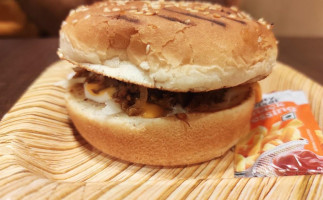 Veer Ji Burger food