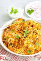 Lazeez Champaran Meat Biryani food