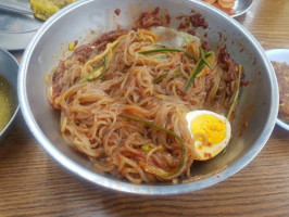 옥천냉면황해식당 food