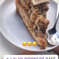 Lali's Birdnest Cafe food