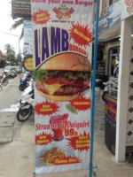 Ando's Burger food