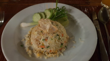 Rik's Bar Restaurant food