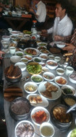 황토방한정식 food