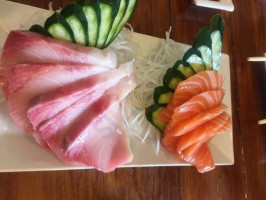Nakano Sushi inside
