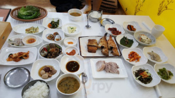 지리산식당 food