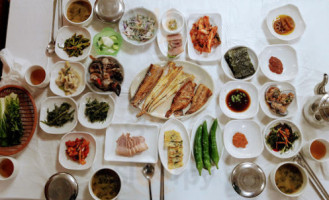 지리산식당 food