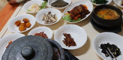 예산식당 food