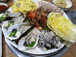 통영굴밥 food