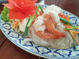 Tik's And Thai Food inside