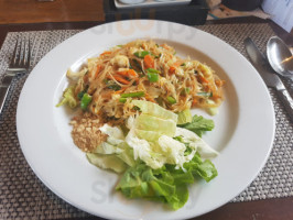 Tai Rom Prao food