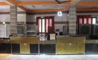 Rajindera Palace-best Restaurant Bar/ /marriage Palace In Nadaun outside