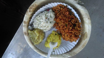Sri Annapurneshwari Mess food