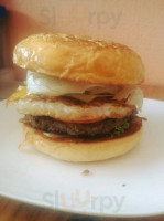 Monta Burger food