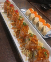 Dragon Sushi inside