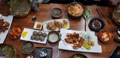 의령소바냉면 food