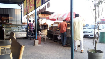 Highway Star Dhaba Bhadurgarh Ke Mashoor Pakode food