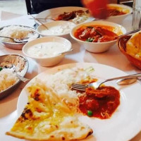 Everest Indian Restaurant food