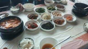 예명식당 food