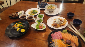 Yamato Japanese Buffet food