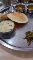 Shree Vallabha Dining Hall (a.c. Hall) food