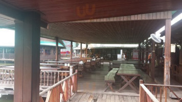 Majcha Phasuk Food Garden inside