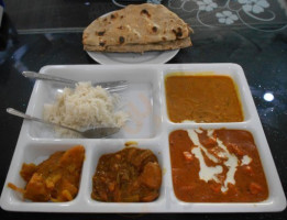 Mumbai's Great Punjab The Indian Restaurant Bar food