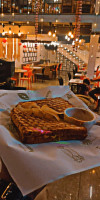 Sukoon And Cafe Nasrullaganj food