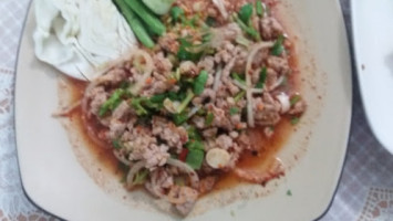 Or Aharn Thai food